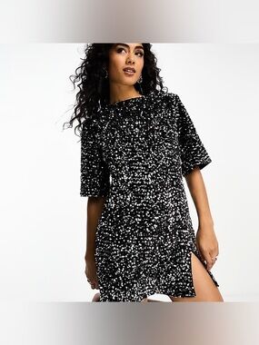 Black Sequin Mini Dress with Short Sleeves